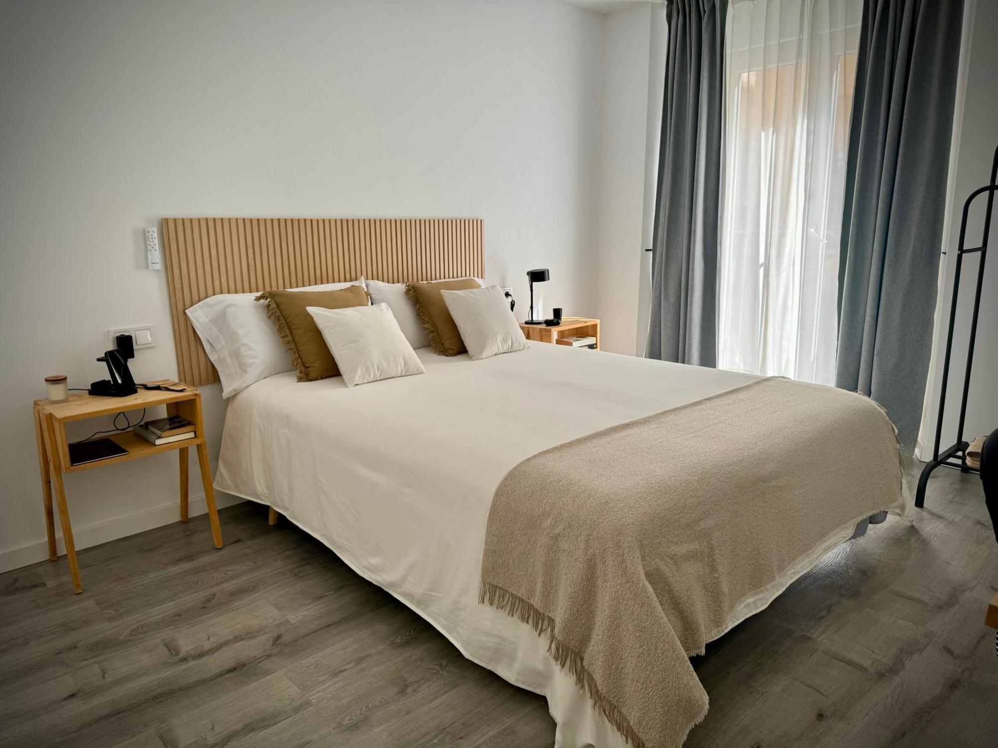 The Numid King Apartman Málaga Szoba fotó