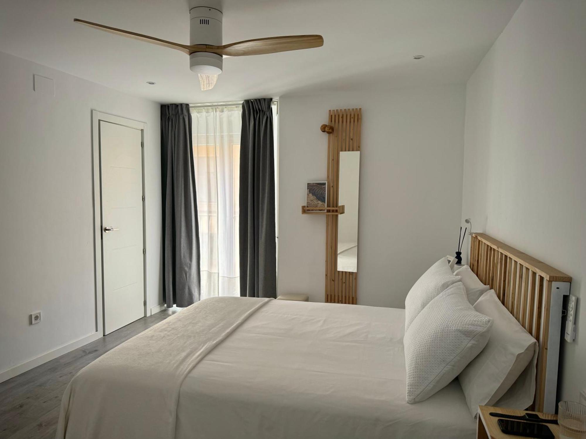 The Numid King Apartman Málaga Szoba fotó